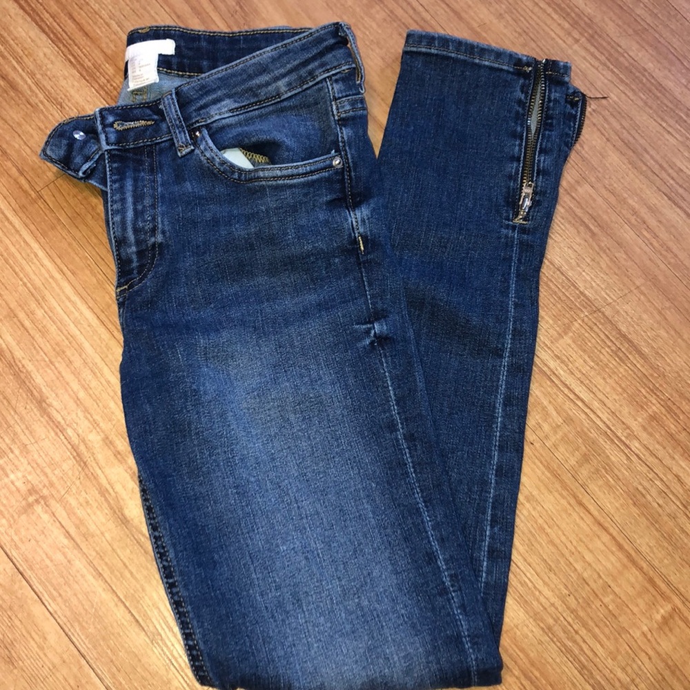 Women jeans